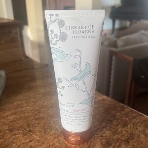 Library of Flowers True Vanilla Shower Gel, 8 ounce